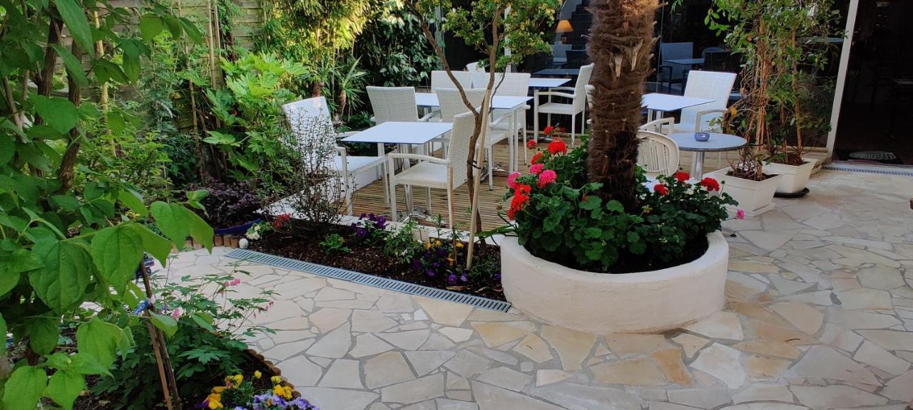 Logis Hotel Les Bleuets Royan Kültér fotó